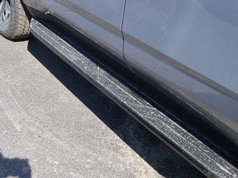 New 2026 GMC Yukon AT4 AWD/4WD image 10