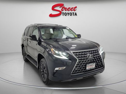 Used 2023 Lexus GX 460 Premium image 5