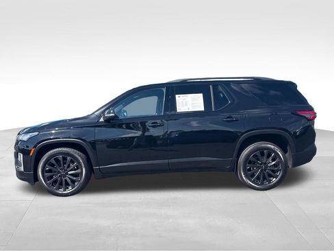 Used 2023 Chevrolet Traverse RS w/ LPO, Floor Liner Package AWD/4WD image 2