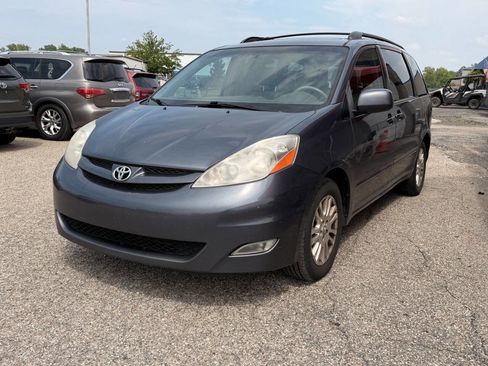 Used 2008 Toyota Sienna FWD image 8