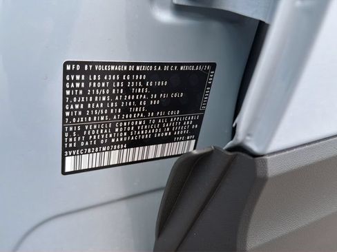 New 2026 Volkswagen Taos SE FWD image 35