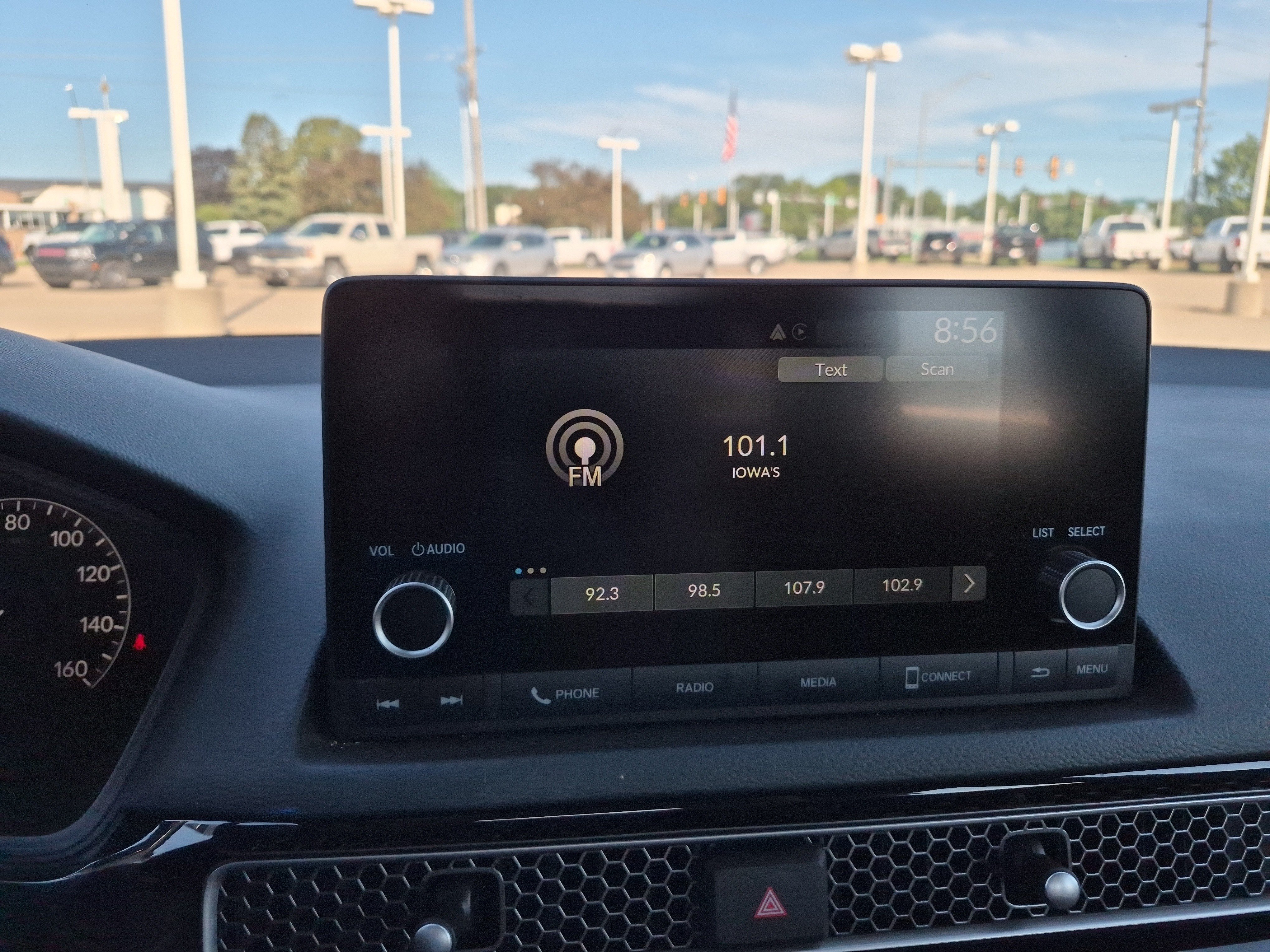Used 2025 Honda Civic Sport image 15