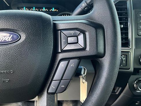 Used 2018 Ford F150 XLT image 13