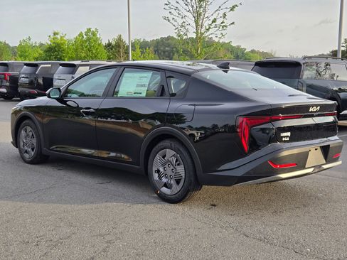 New 2026 Kia K4 LX image 5