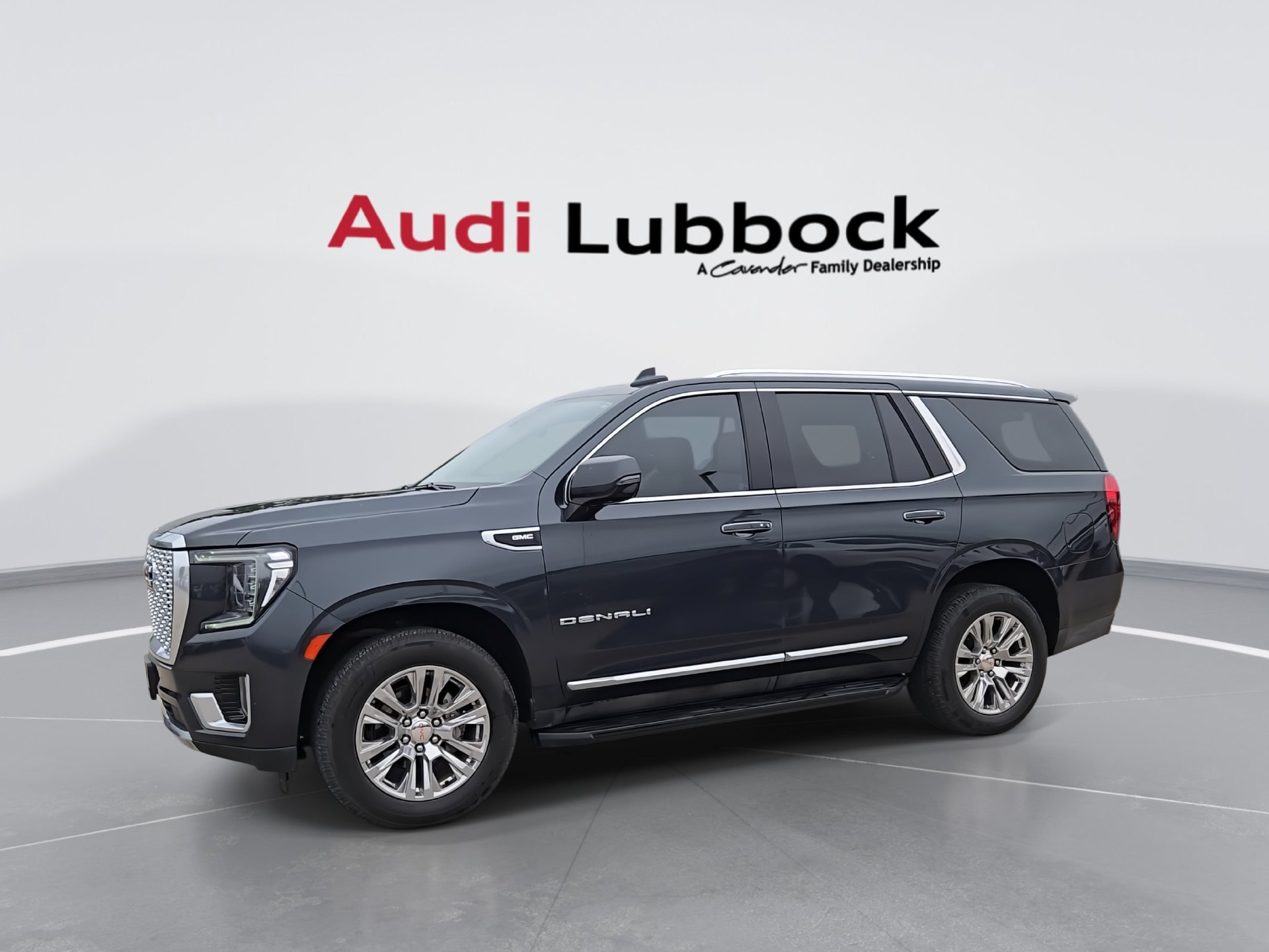 Used 2022 GMC Yukon Denali RWD image 5