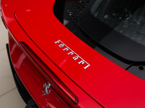 Used 2022 Ferrari SF90 Stradale AWD/4WD image 24