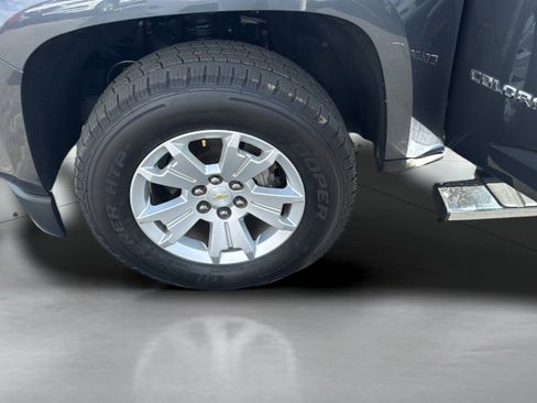 Used 2017 Chevrolet Colorado LT w/ LT Convenience Package RWD image 36
