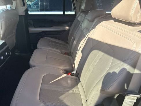 Used 2023 Ford Expedition Max Limited AWD/4WD image 5