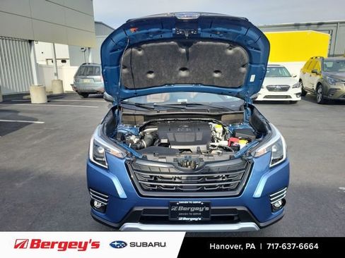 Used 2023 Subaru Forester Touring image 18