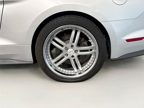 Used 2019 Ford Mustang GT w/ GT Performance Package RWD image 29