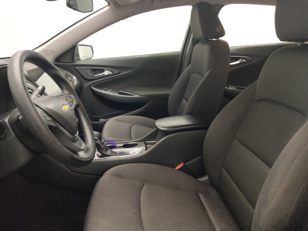 Used 2022 Chevrolet Malibu LS FWD image 17