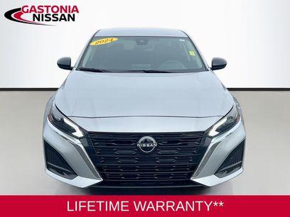 Used 2024 Nissan Altima 2.5 SV
