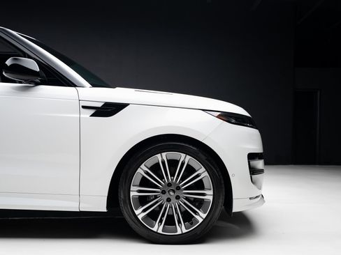 Used 2024 Land Rover Range Rover Sport Dynamic SE AWD/4WD image 38