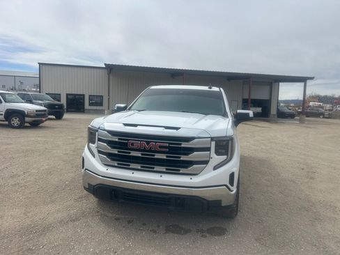 Used 2024 GMC Sierra 1500 SLE AWD/4WD image 20