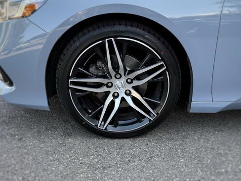 Used 2022 Honda Accord Touring image 18