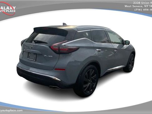 Used 2024 Nissan Murano SL image 5