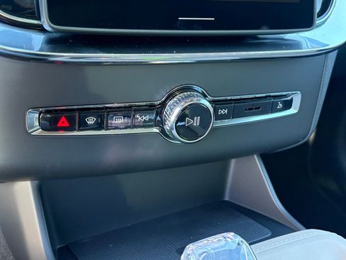 New 2026 Volvo XC90 B6 Plus AWD/4WD image 22