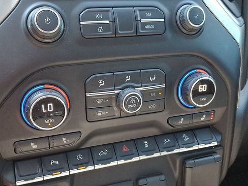 Certified 2021 Chevrolet Silverado 1500 RST w/ All Star Edition Plus AWD/4WD image 17