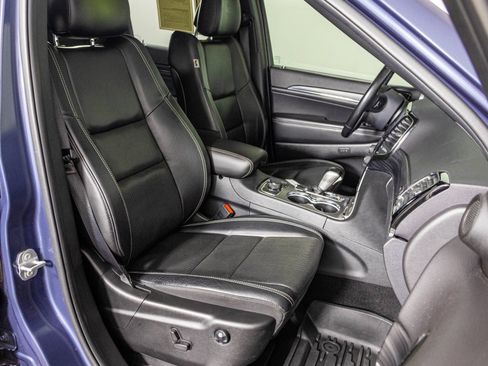 Used 2021 Jeep Grand Cherokee Limited w/ Quick Order Package 28K 80th AWD/4WD image 50