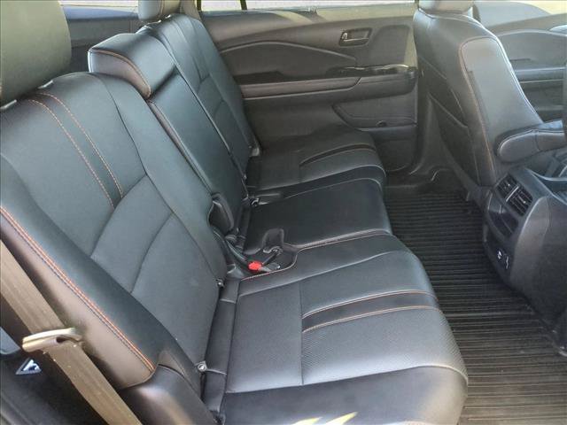 Used 2023 Honda Passport TrailSport image 19