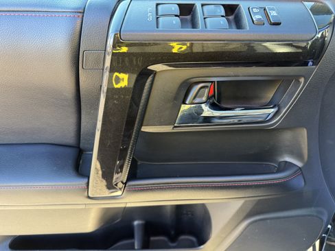 Used 2019 Toyota 4Runner TRD Off-Road Premium image 9