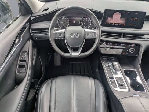 Certified 2025 INFINITI QX60 Pure FWD image 17