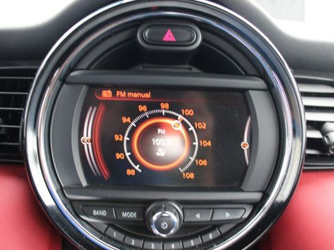 Used 2017 MINI Cooper S FWD image 32