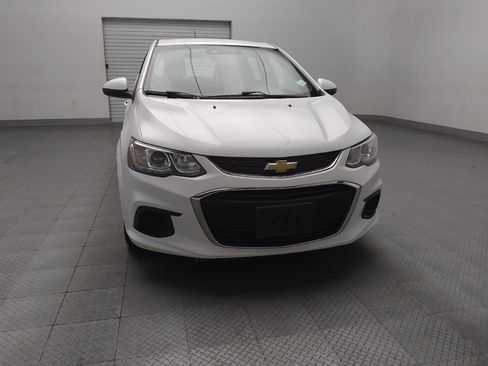 Used 2020 Chevrolet Sonic LT image 14