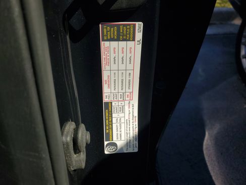 Used 2021 INFINITI QX80 Sensory w/ Cargo Package image 32