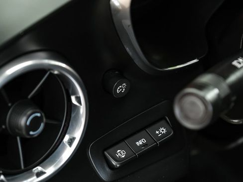 Used 2019 Chevrolet Camaro SS RWD image 25