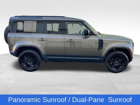 Used 2025 Land Rover Defender 110 S AWD/4WD image 7