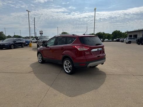 Used 2016 Ford Escape Titanium w/ Equipment Group 301A FWD image 5