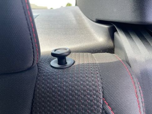 Used 2022 Subaru WRX Premium AWD/4WD image 17