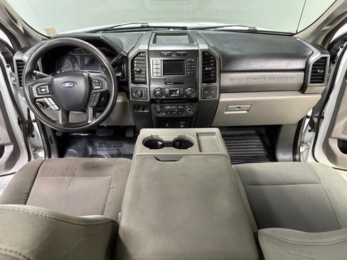Used 2018 Ford F350 XL AWD/4WD image 13