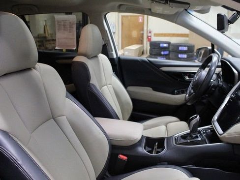 Used 2022 Subaru Outback Limited AWD/4WD image 12