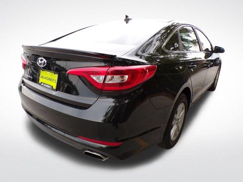 Used 2015 Hyundai Sonata SE FWD image 6