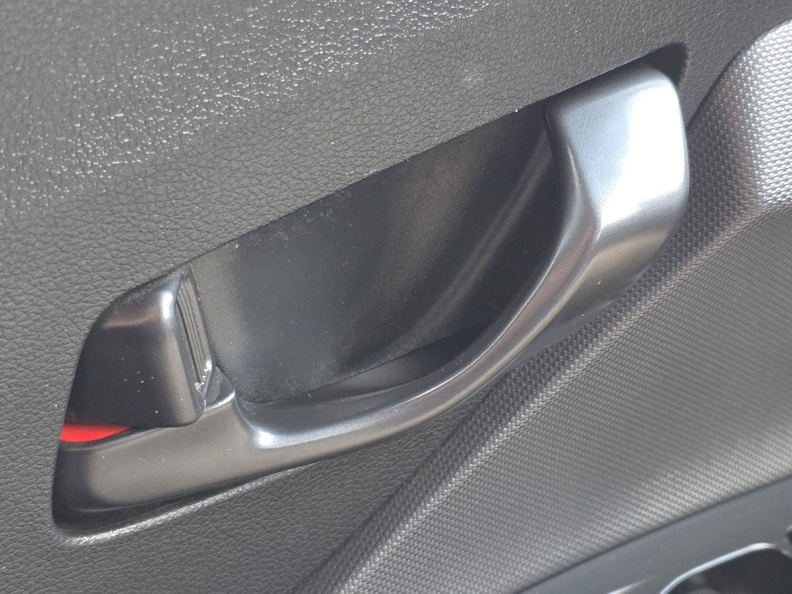 Used 2019 Hyundai Veloster N N FWD image 10