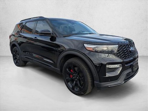 Used 2020 Ford Explorer ST w/ ST Street Pack image 3