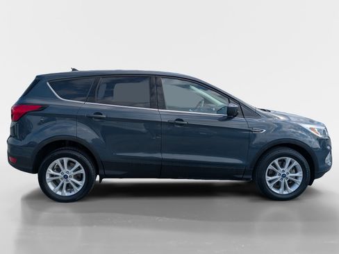 Used 2019 Ford Escape SE AWD/4WD image 3