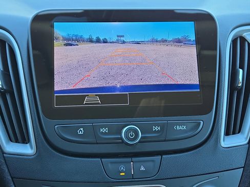 Used 2024 Chevrolet Malibu LT image 26