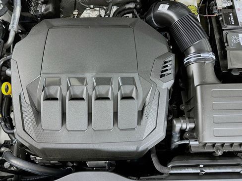 Used 2025 Audi Q3 2.0T Premium w/ Convenience Package image 13