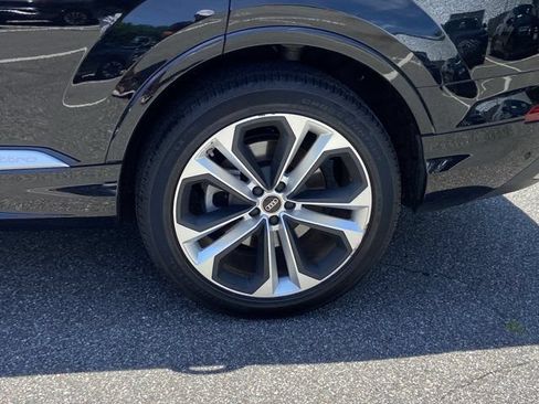 Certified 2022 Audi Q7 3.0T Premium Plus AWD/4WD image 12