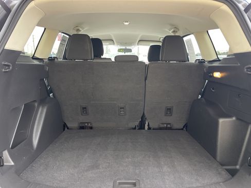 Used 2018 Ford Escape SE FWD image 9