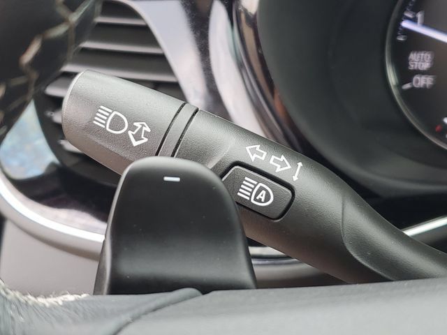 Used 2023 Buick Envision Avenir AWD/4WD image 11