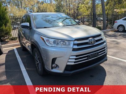 Used 2019 Toyota Highlander XLE