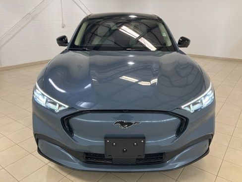 Used 2023 Ford Mustang Mach-E Premium image 8