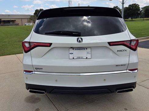 Used 2022 Acura MDX w/ Advance Package AWD/4WD image 9