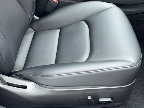 Used 2023 Tesla Model 3 Standard Range image 50