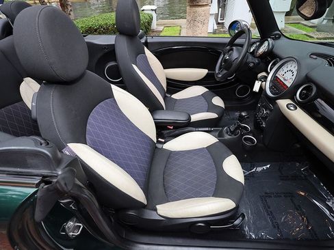 Used 2013 MINI Cooper Convertible FWD image 27