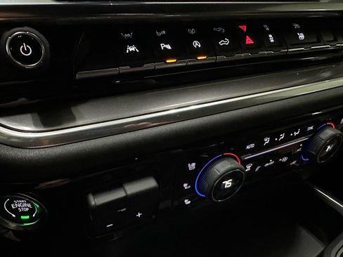 Used 2025 Chevrolet Silverado 1500 High Country w/ High Country Premium Package image 42